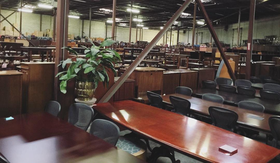 Office Furniture and Chairs in Houston, TX by Corporate Liquidators